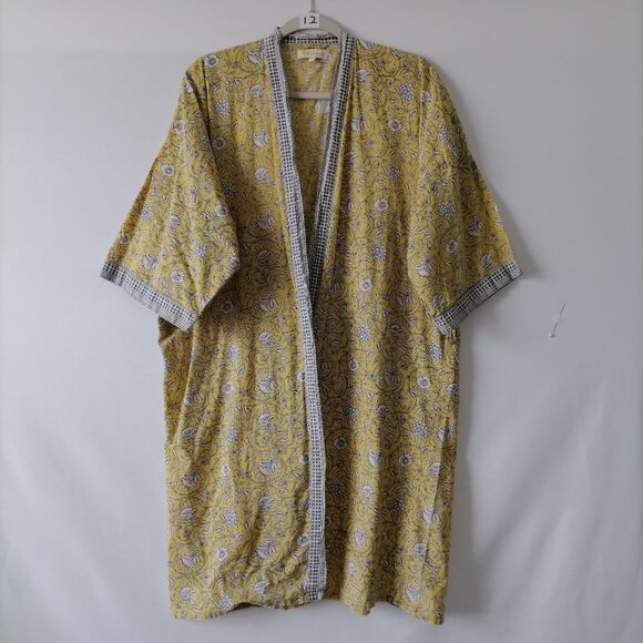 World Market Women's Yellow & White Floral Short Sleeve Bathrobes Free Size - Picture 1 of 9